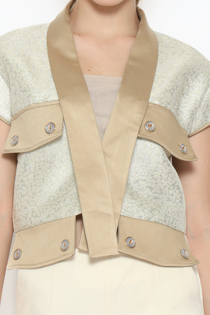 Bloom et Champs Outer Crop Emas