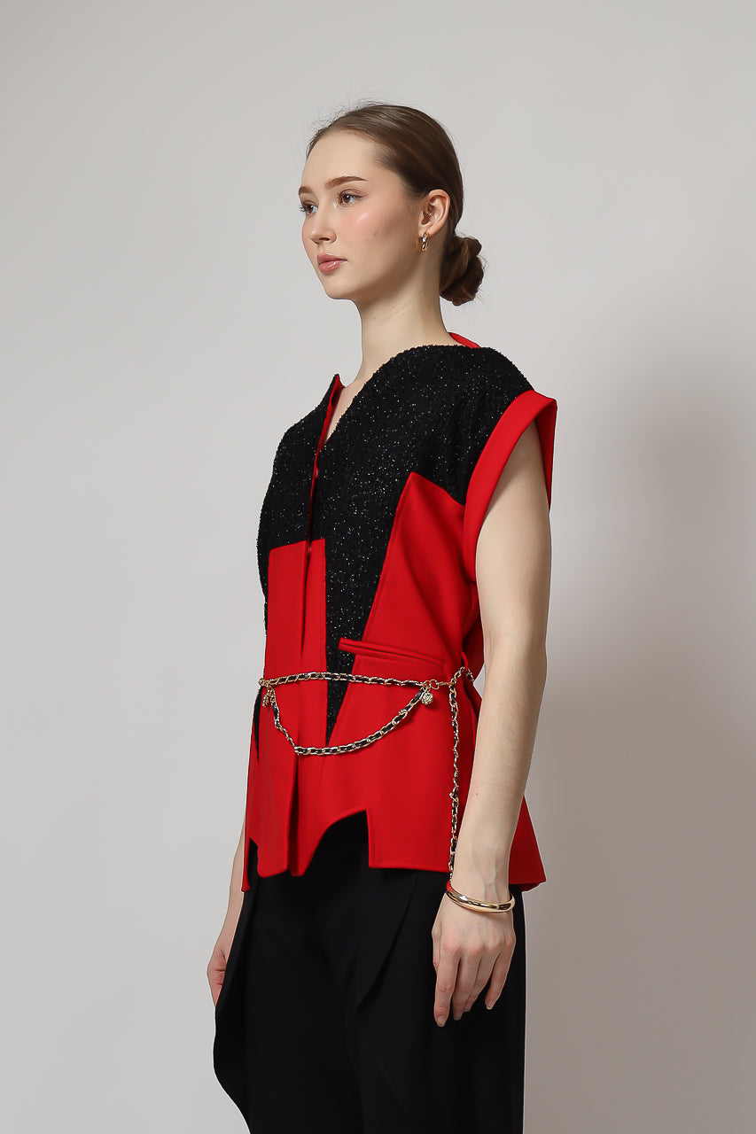 Bloom et Champs AK Chain Belt Blouse