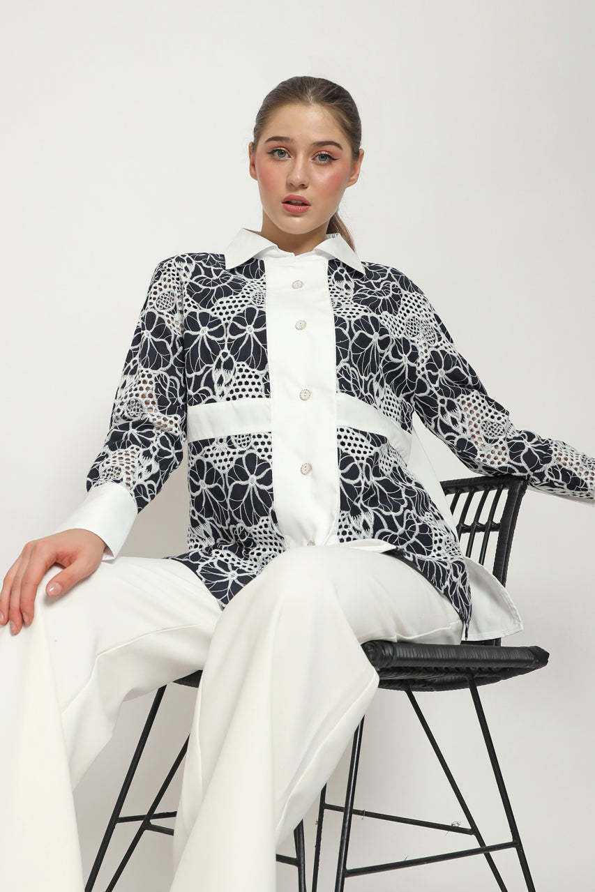 Bloom et Champs Kemeja Bordir Navy