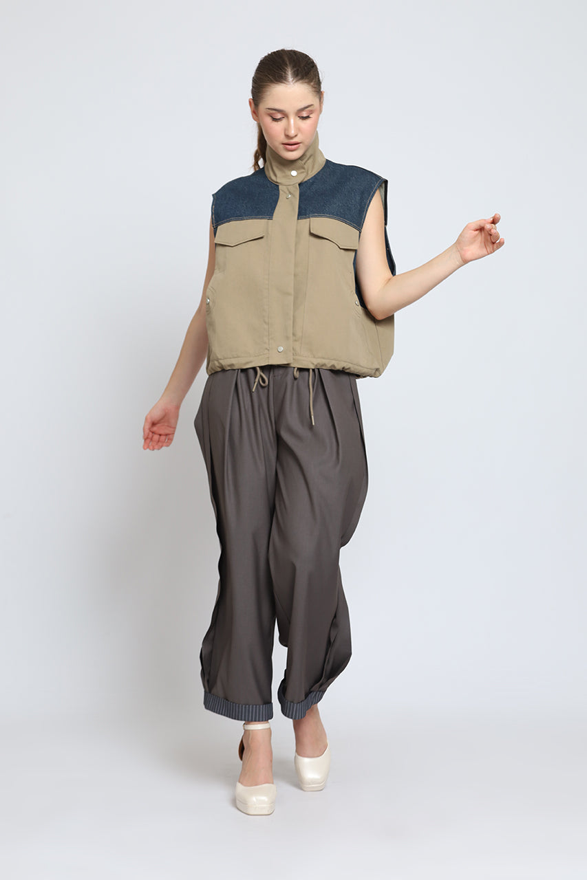 Bloom et Cotton Sleeveless Block Denim Jacket