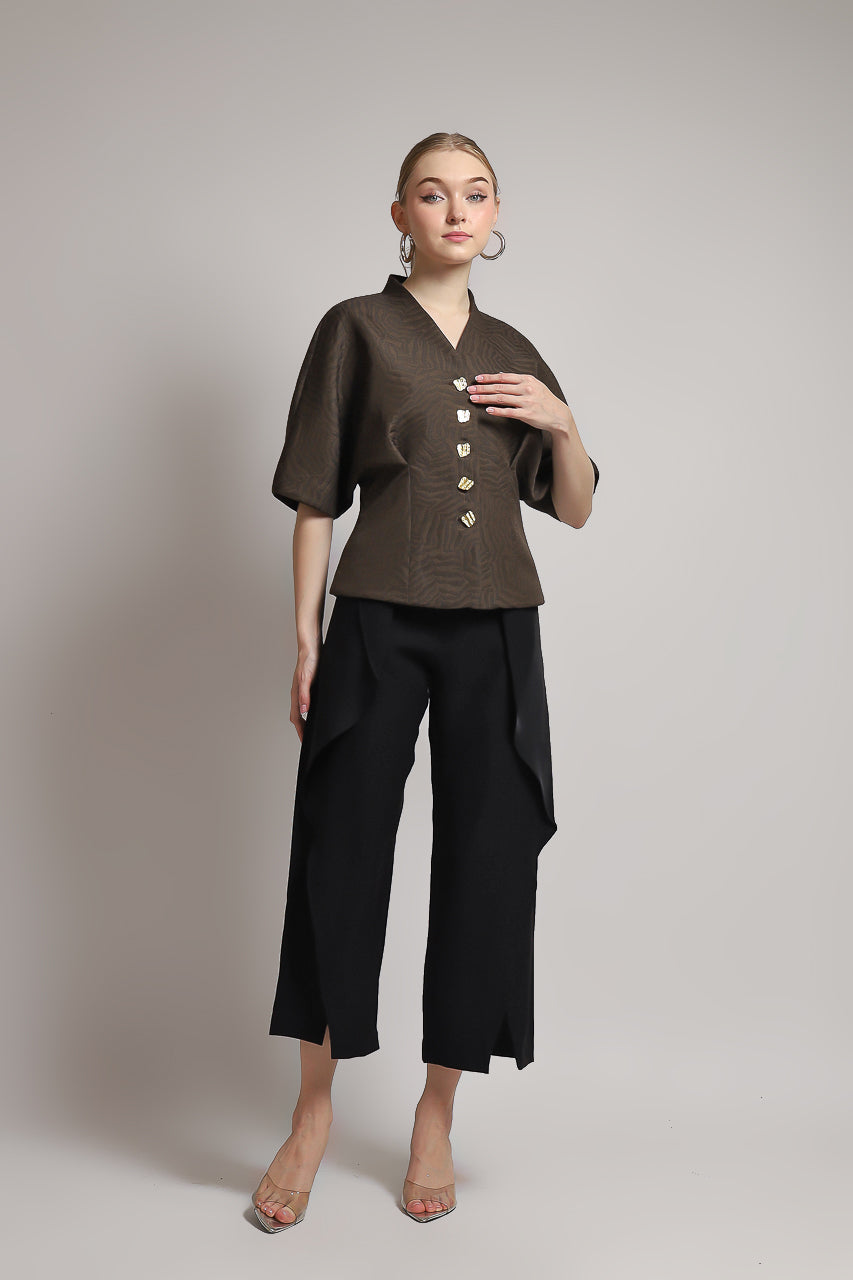 Bloom et Champs Caramel Blouse with Vintage Gold Buttons