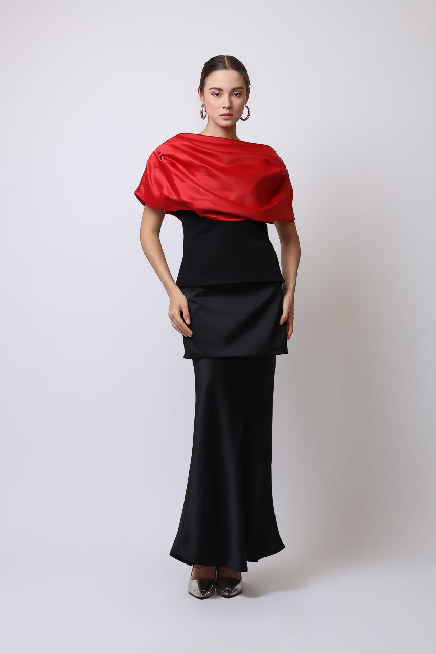 Bloom et Champs Top Kerah Ploi Merah/ Saten Obi Skirt