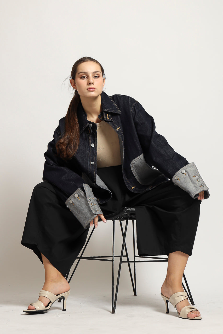 Bloom et Cotton Denim Jacket with removable Sleeve