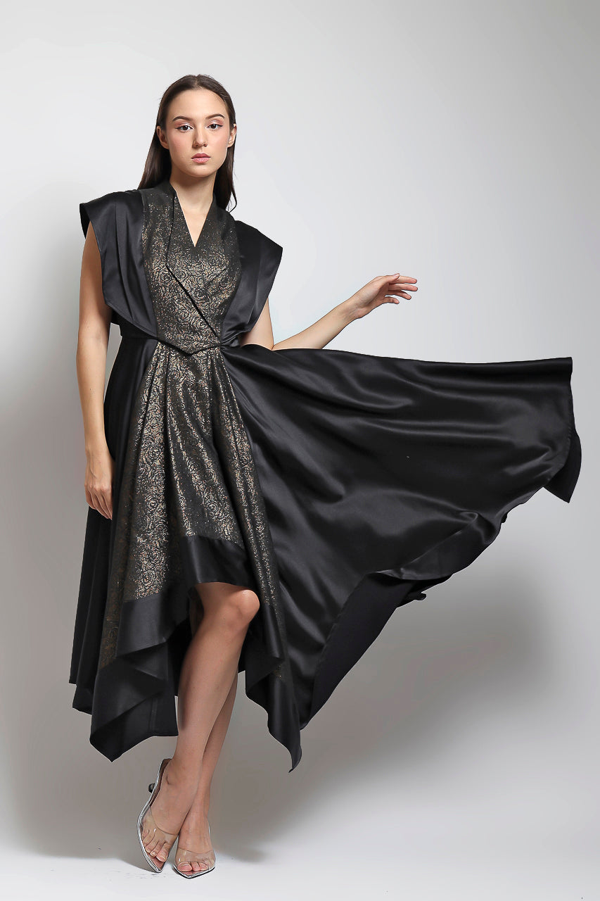 Bloom et Champs Dress Emas Lebar Rosa