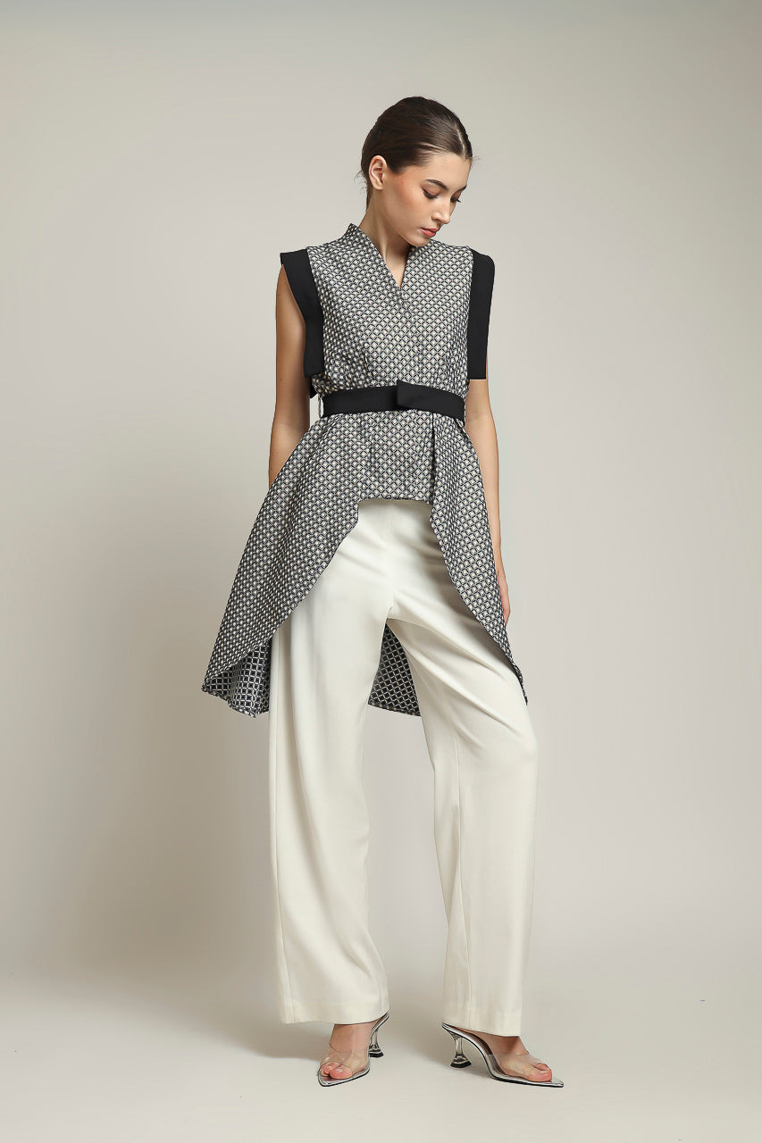 Bloom et Champs Top Buntut Kotak