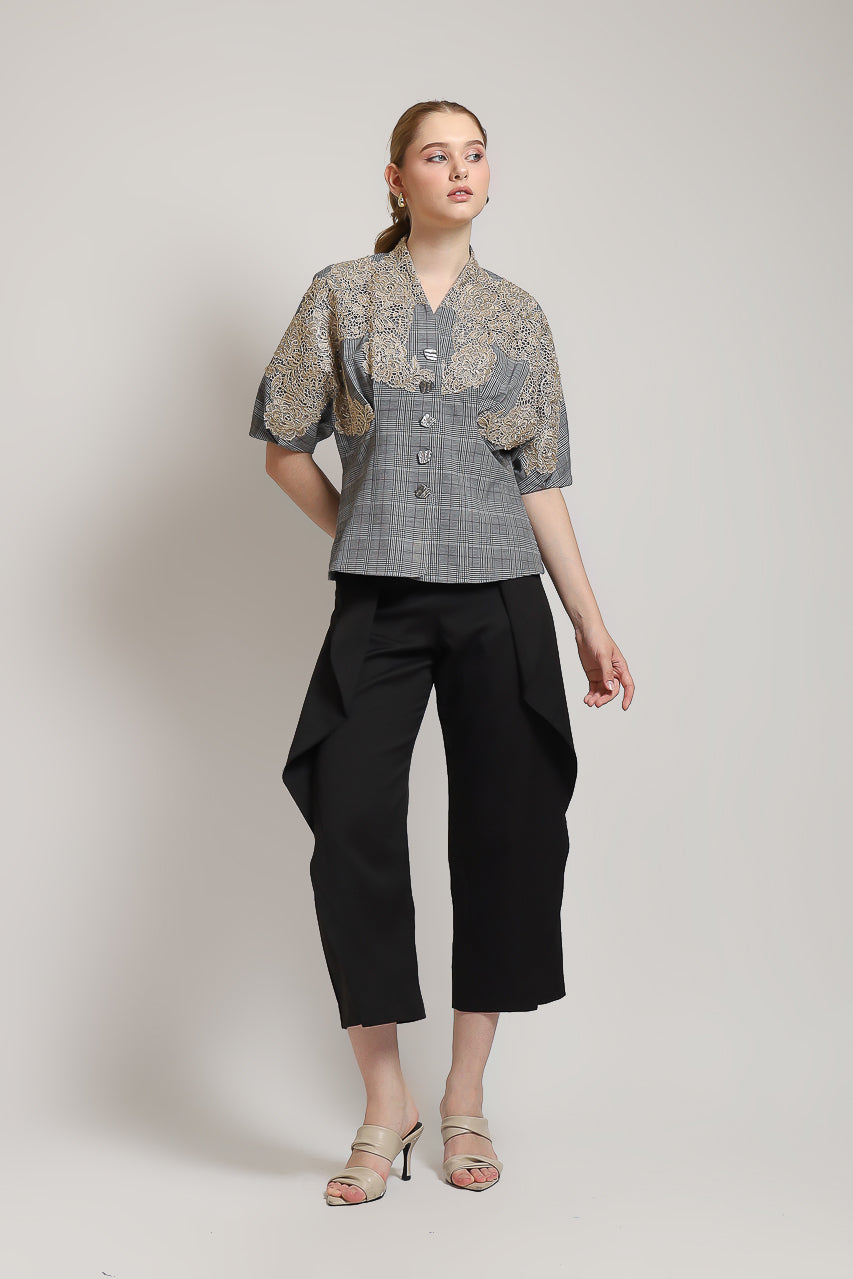 Bloom et Champs Caramel Blazer with Brocade