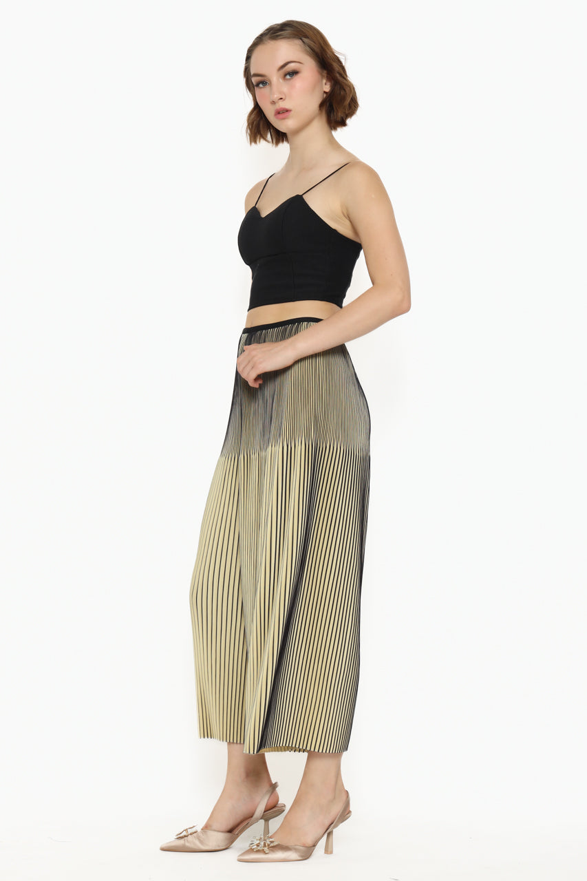 Bloom et Champs Zebra Pleats Pants in Sandy Color