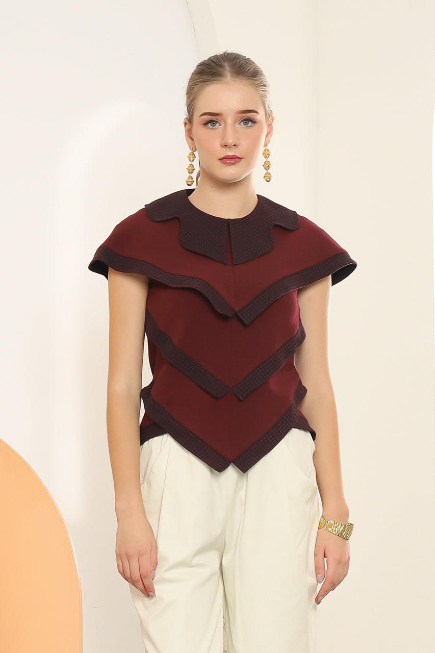 Bloom et Champs Pyramid Maroon Top