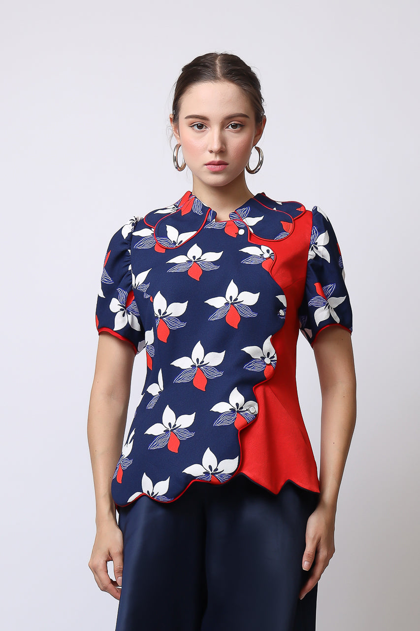 Bloom et Champs Sakura Scalloped Blouse/ Flare Saten Pants in Navy