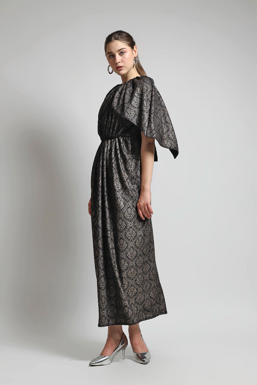 Bloom et Champs Dress Cape BKK