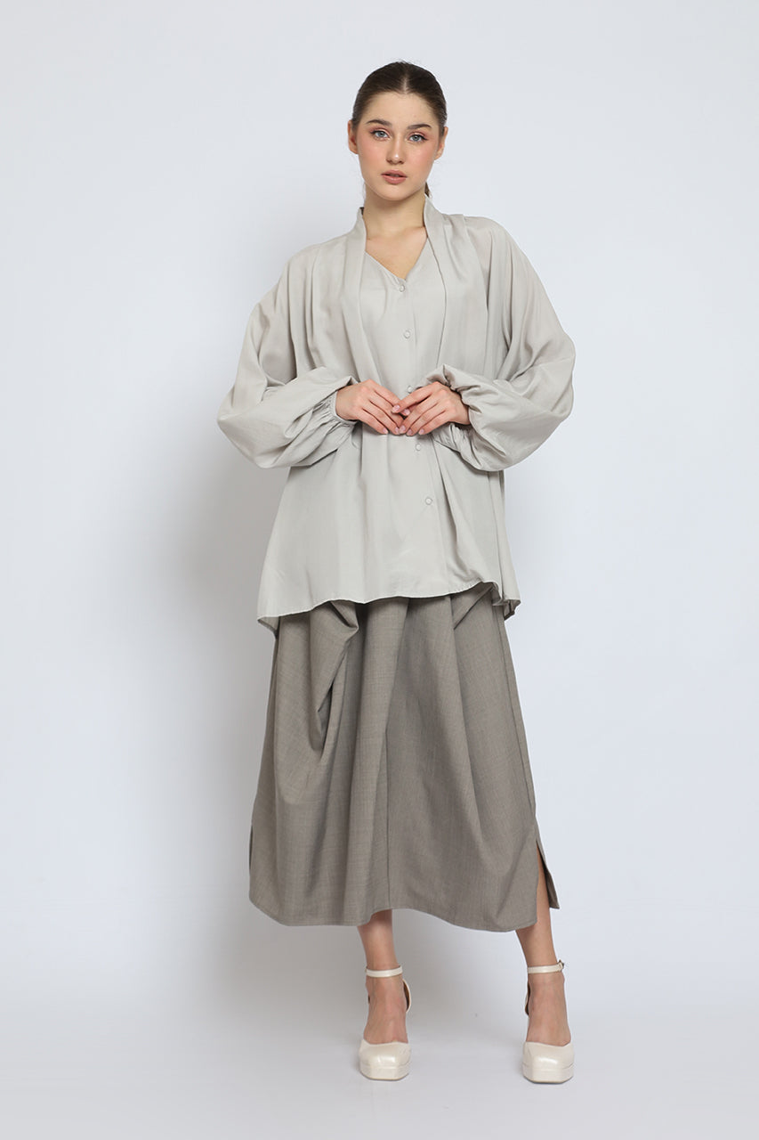 Bloom et Cotton Flowy Linen Top and Assymetrical Skirt