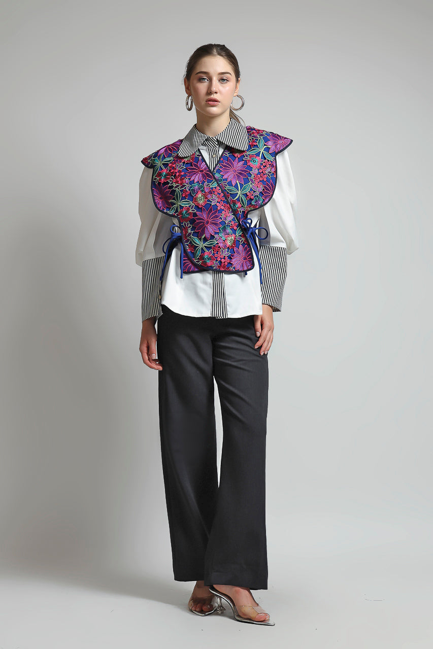 Bloom et Champs Violet Outer/Kemeja Marcel Putih