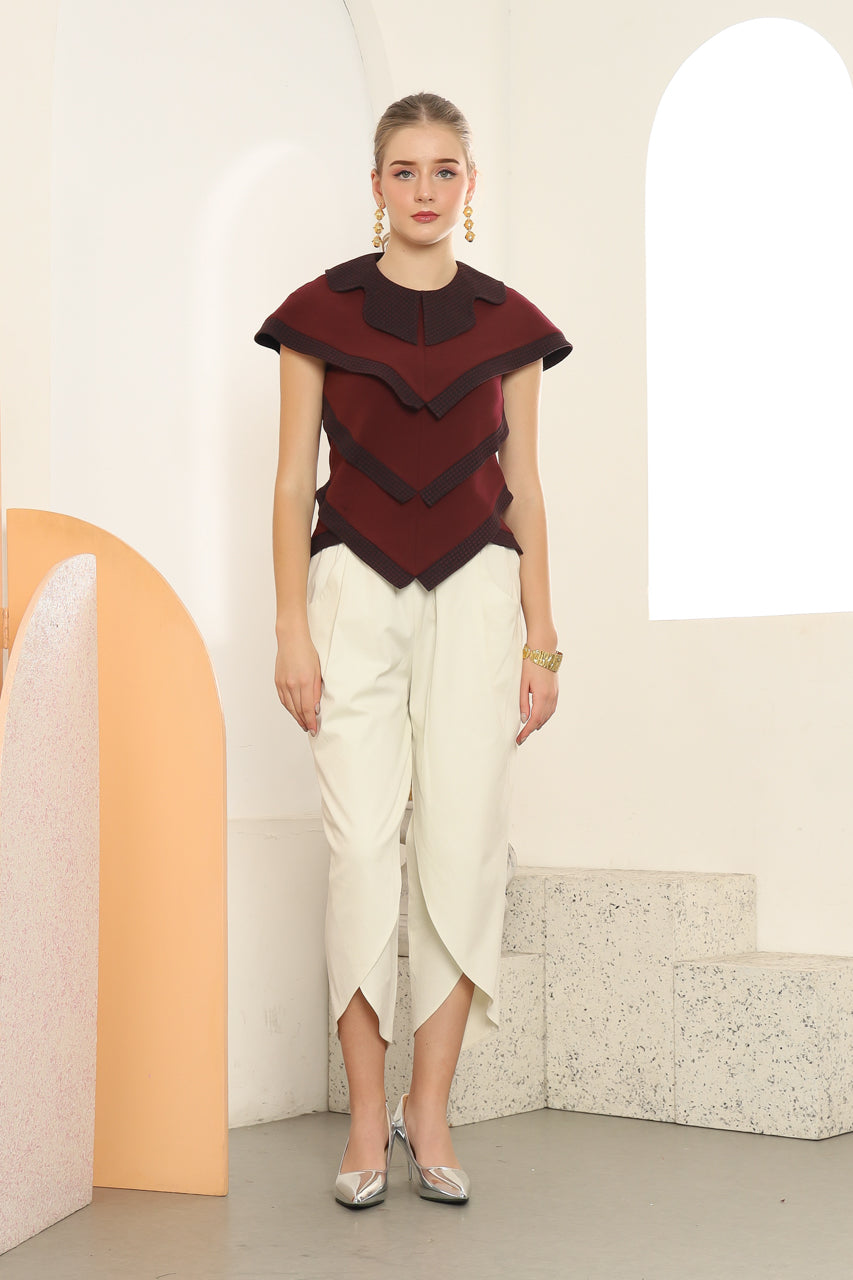 Bloom et Champs Pyramid Maroon Top