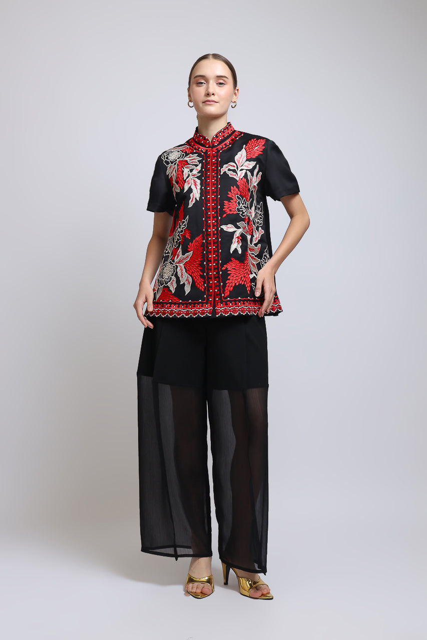 Bloom et Champs Red Oriental Embroidered Blouse/Alena Chiffon Pants