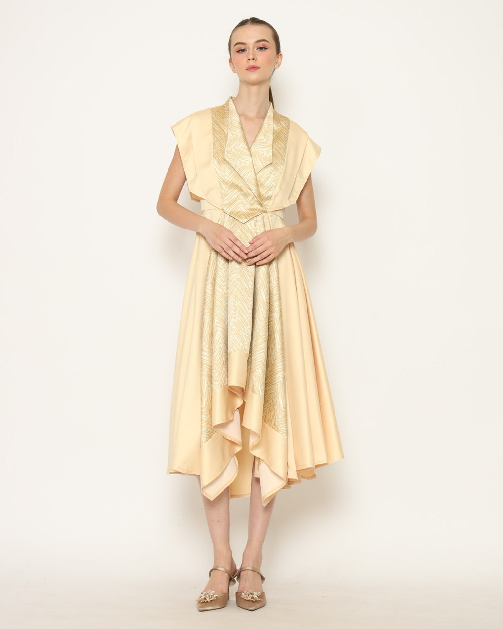 Bloom et Champs Dress Emas in Golden Sparkle