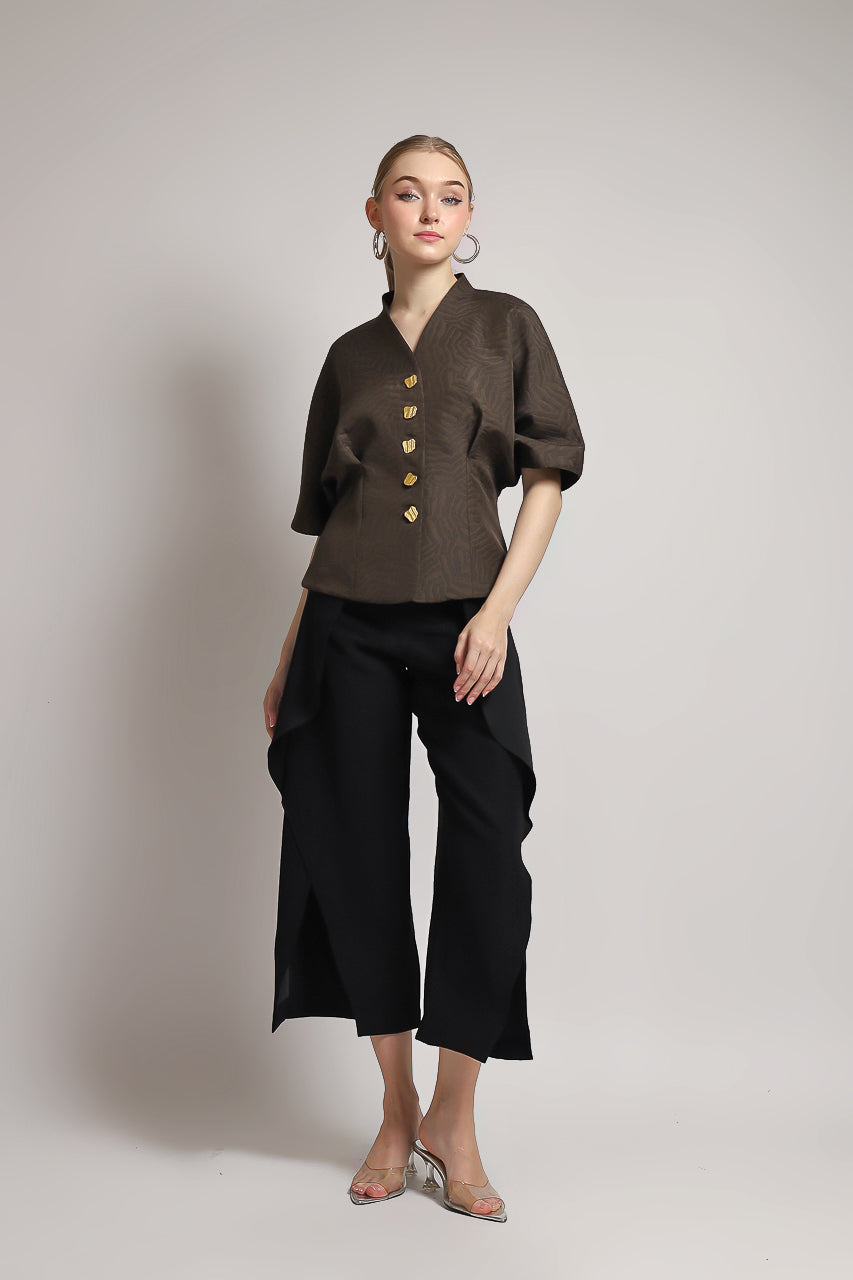 Bloom et Champs Caramel Blouse with Vintage Gold Buttons