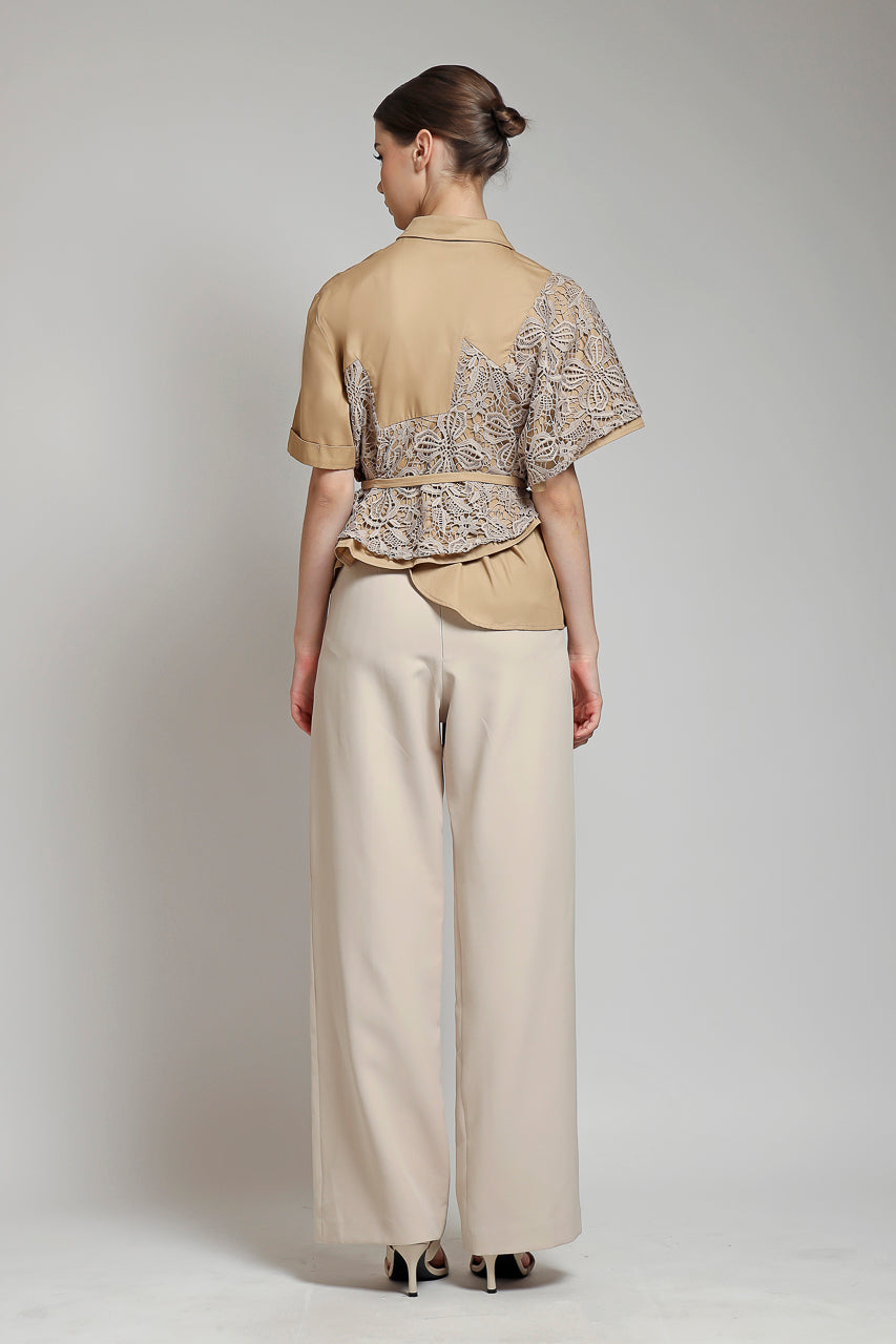 Bloom et Champs Mocha Lace Shirt