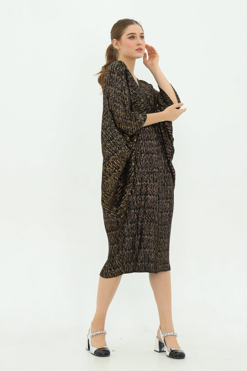 Bloom Pleats Dress Emas