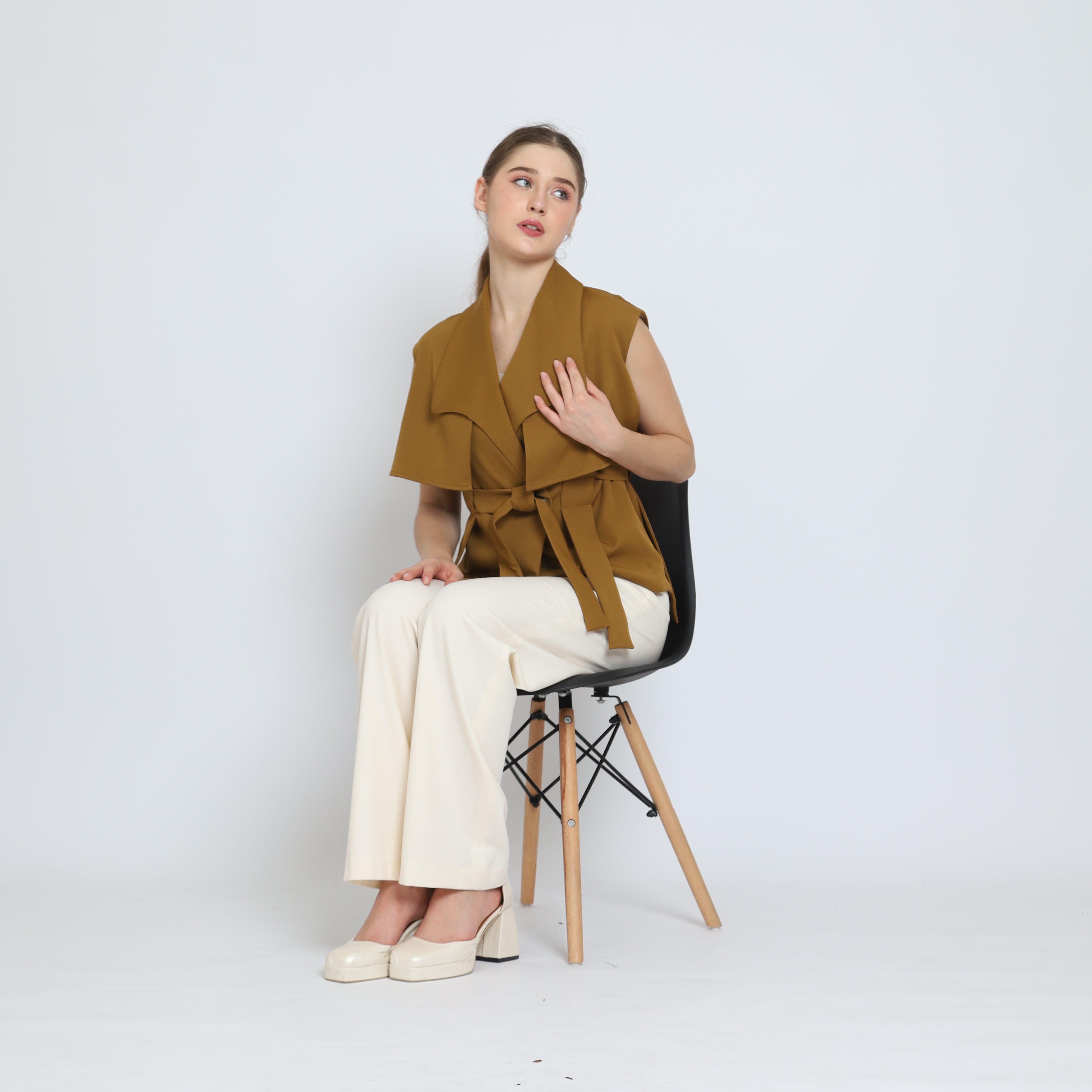 Bloom et Champs Vest ACK ii