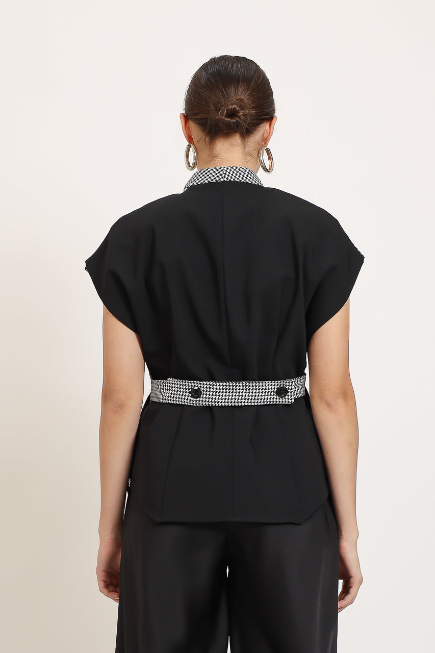 Bloom et Champs Safari Checkered Monochrome Top/Celana Ruffle Hem Pants