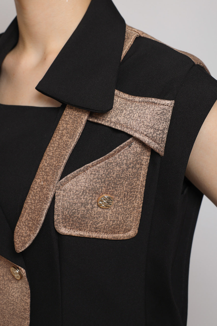 Bloom et Champs Acrylic Blouse