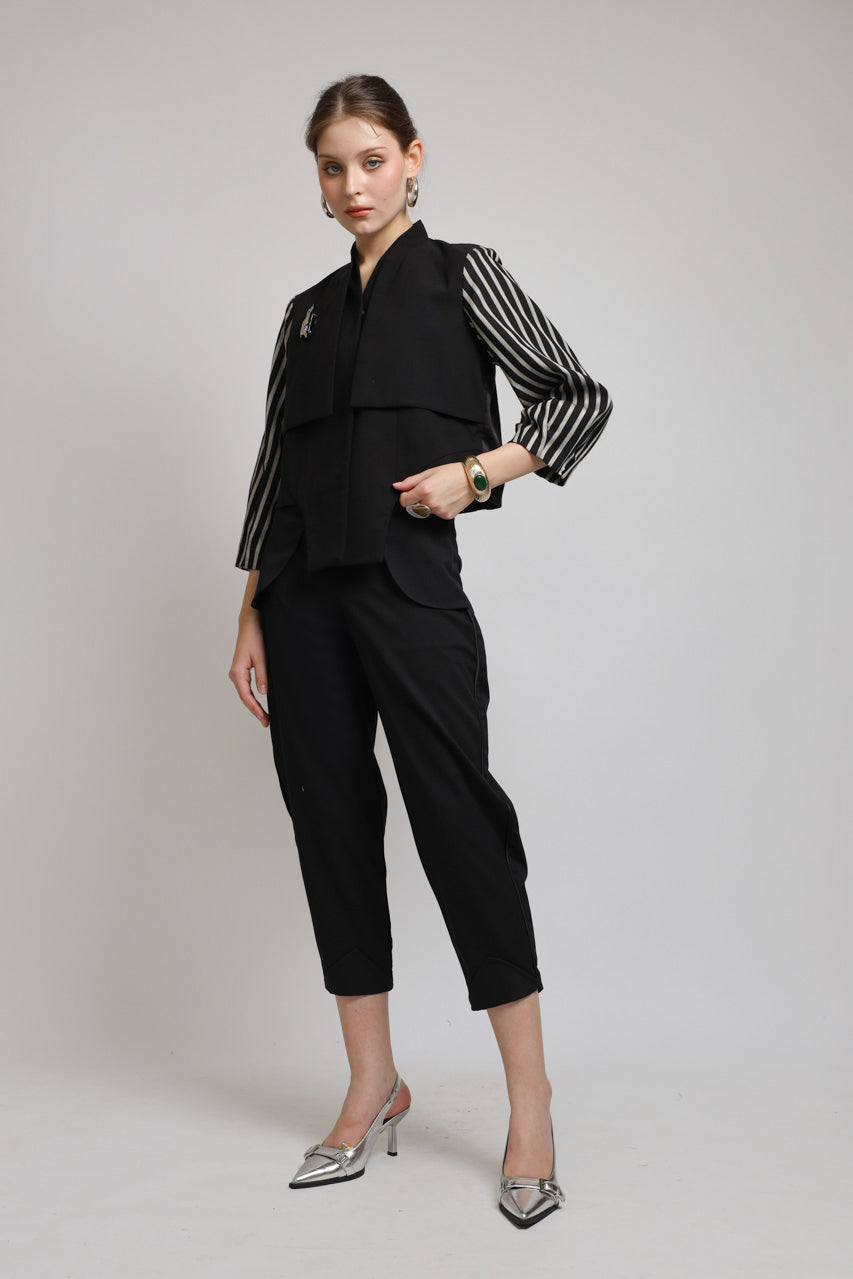 Bloom et Champs AK Blazer Double Brooch