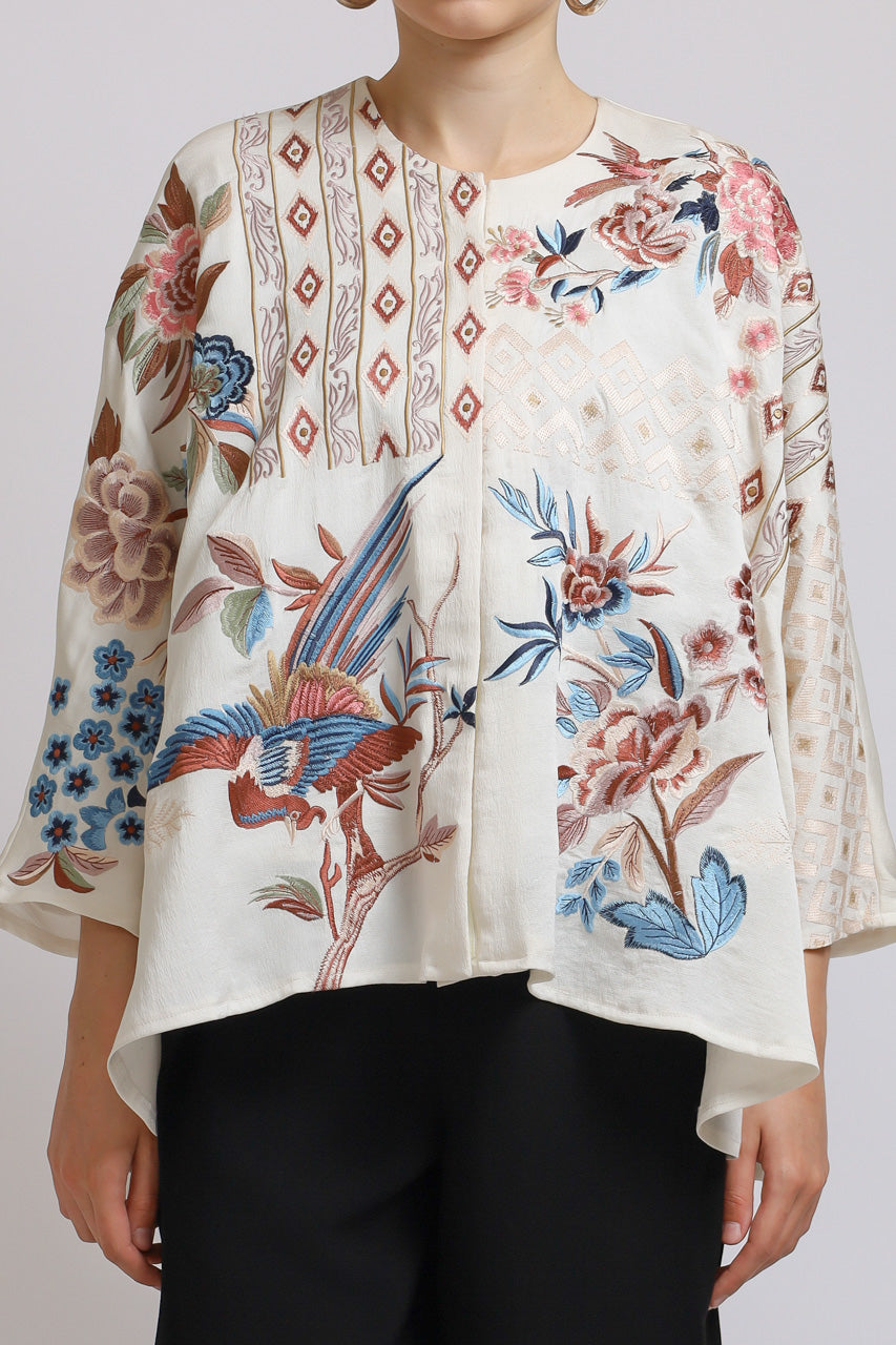 Bloom et Champs White Flora Embroidered Blouse/Bloom Doremi Pants