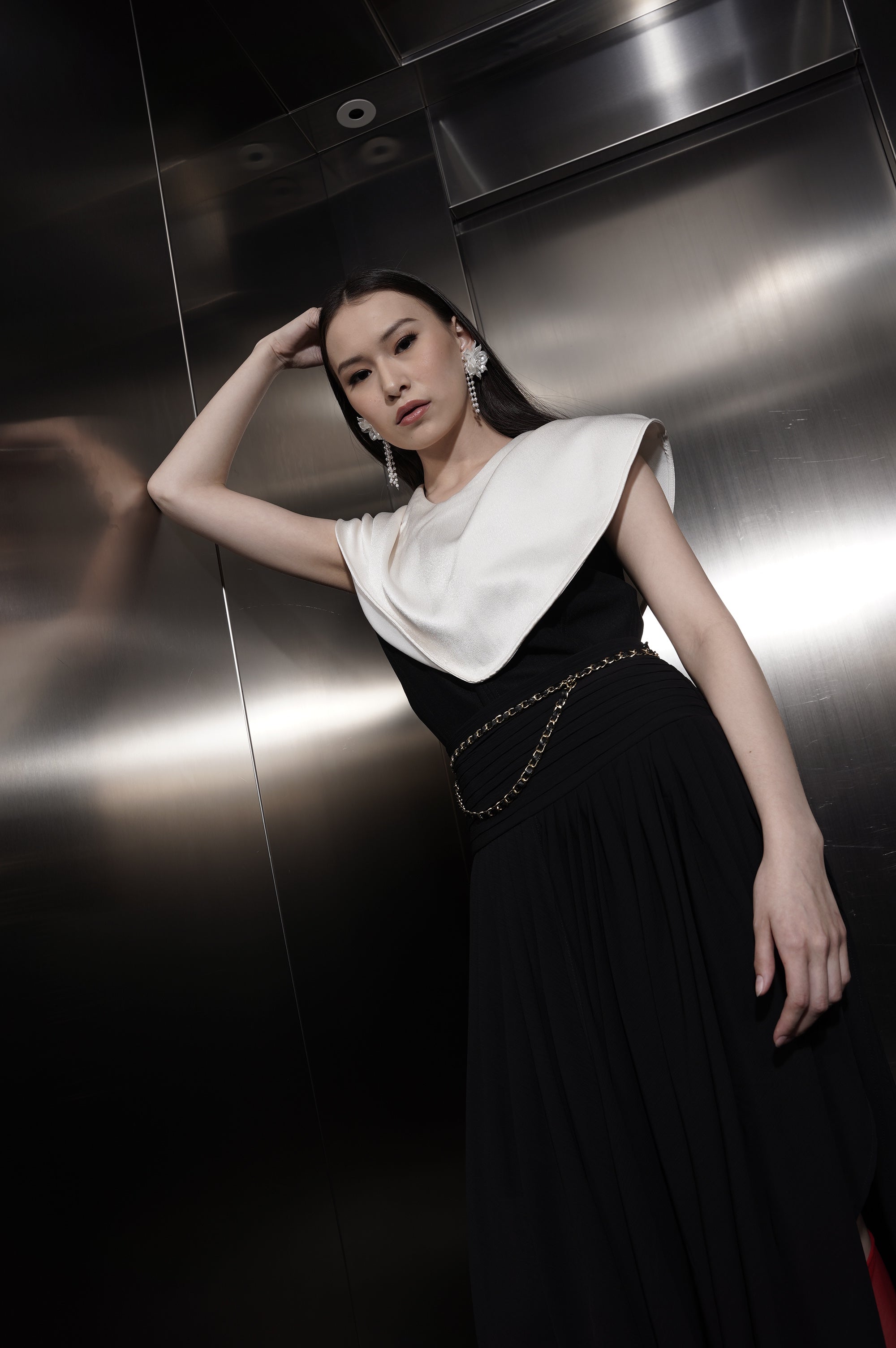 Bloom et Champs V Selena Blouse/Chiffon Skirt