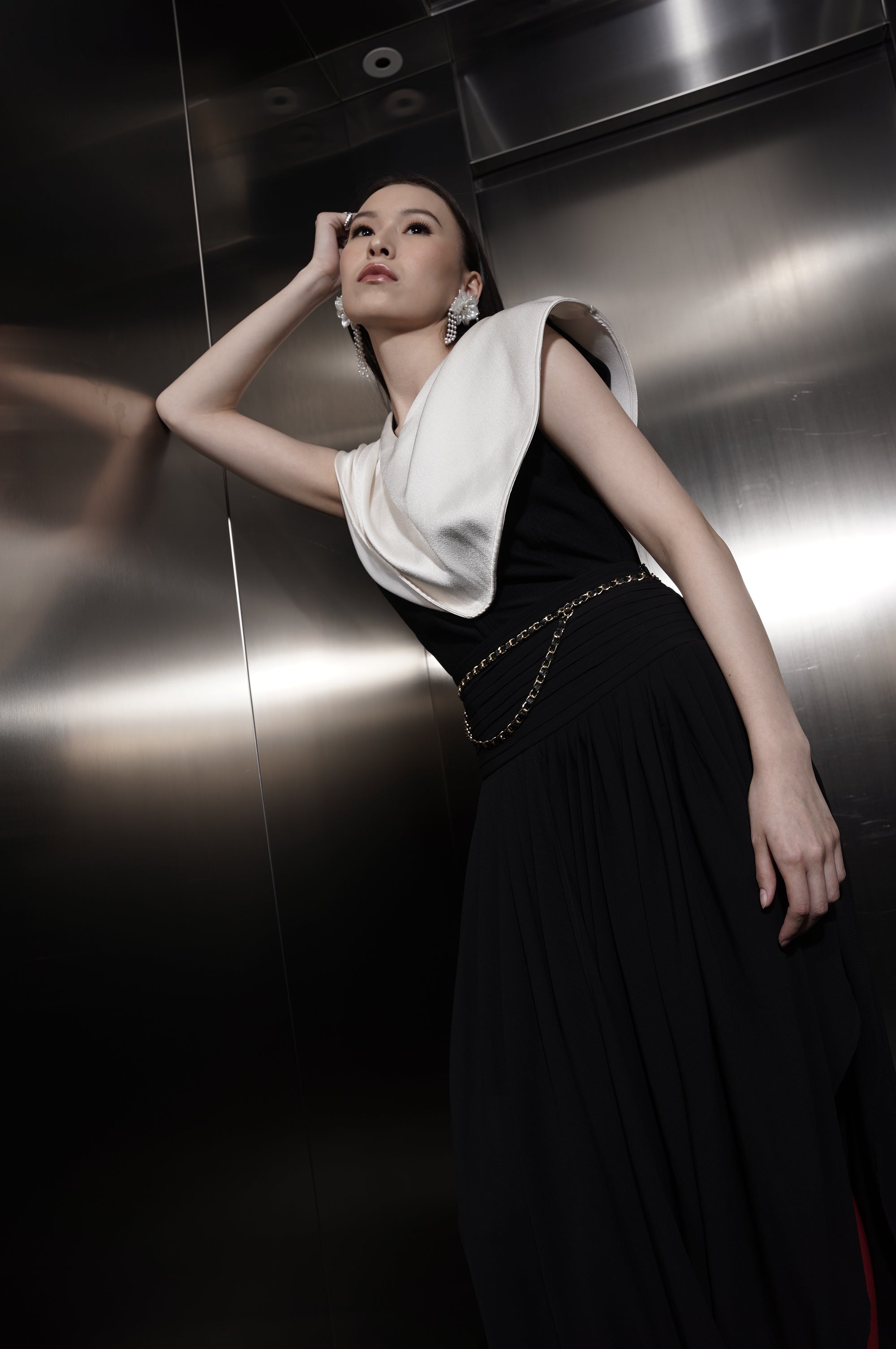 Bloom et Champs V Selena Blouse/Chiffon Skirt