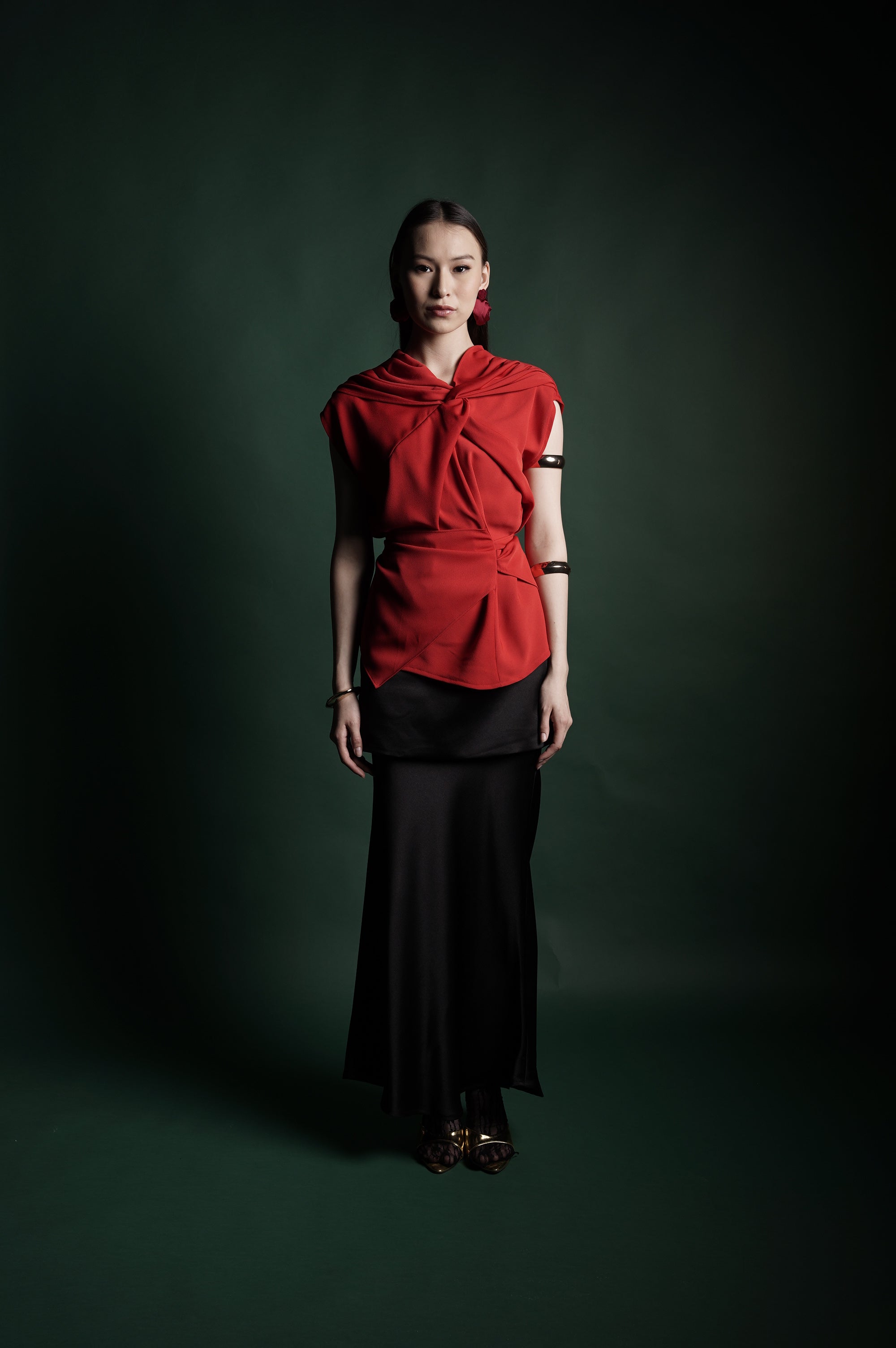 Bloom et Champs Red Knot Top/Saten Obi Skirt in Black