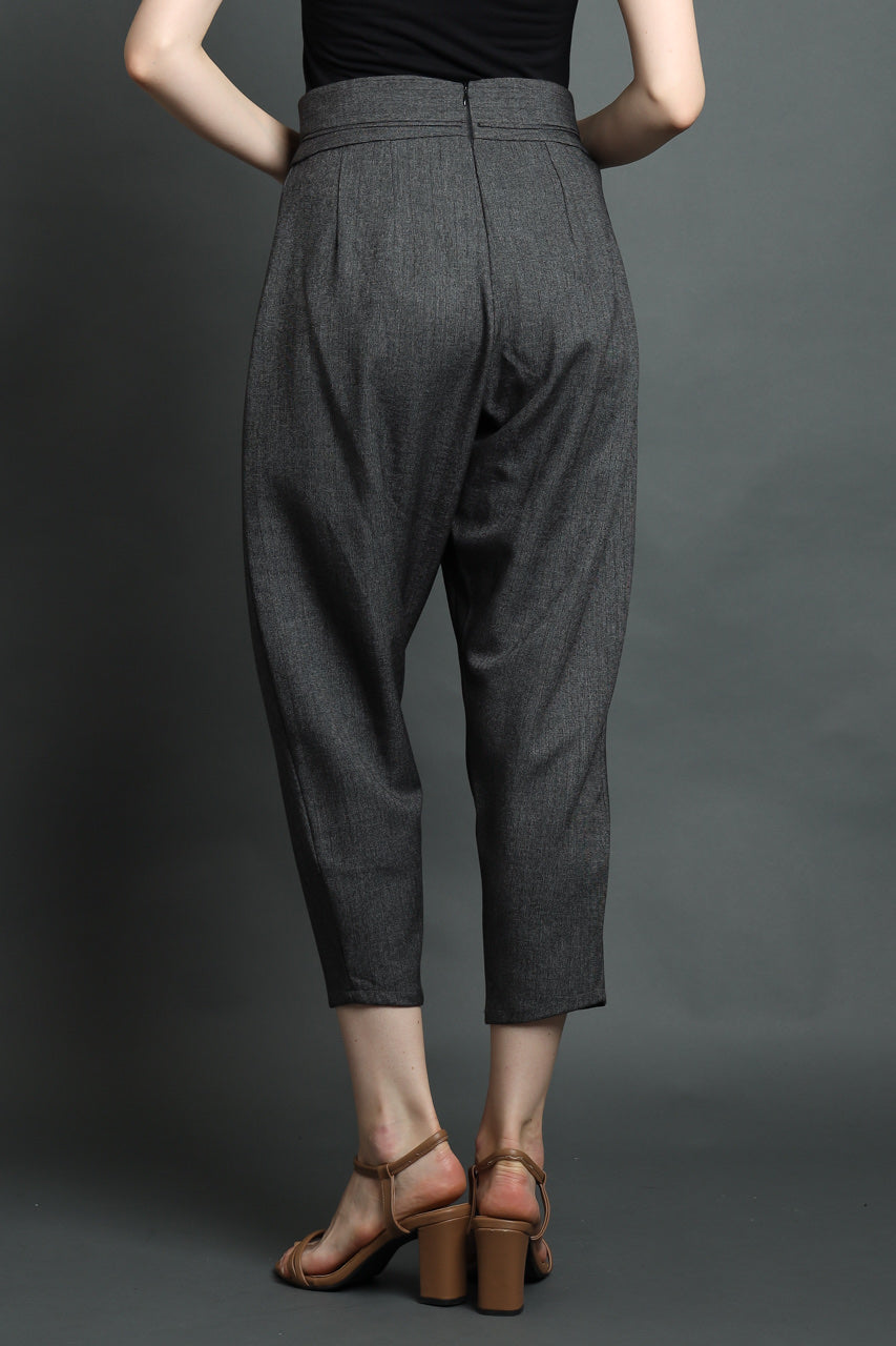 Celana Tulip in Dark Grey