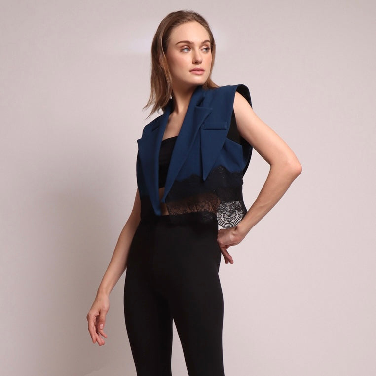 Bloom et Champs Vest Crop Lace navy