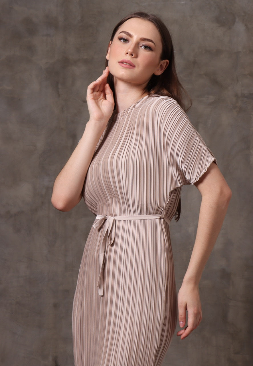 Bloom Lazy Pleats Dress
