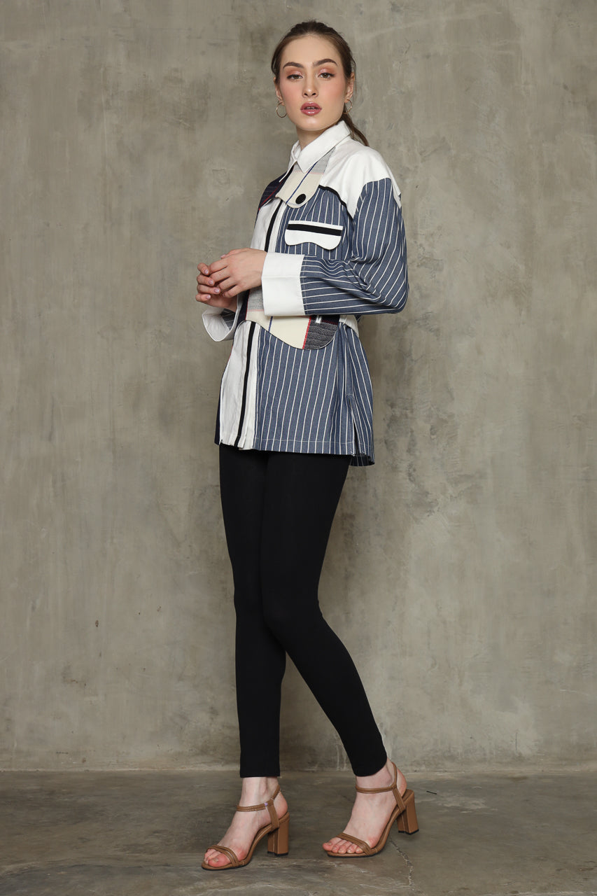 Bloom et Champs Kemeja Lengkung