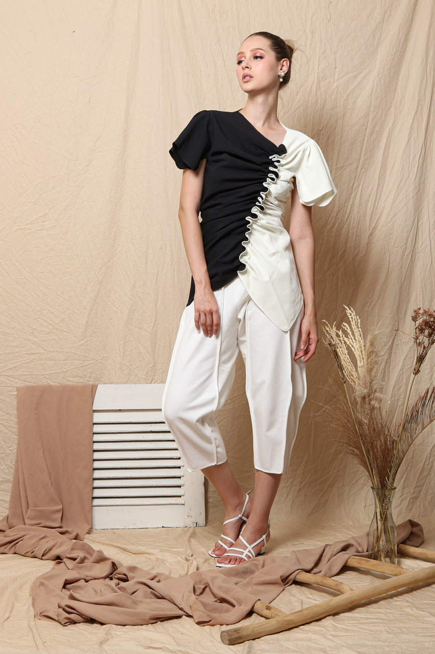 Top Monochrome Serut