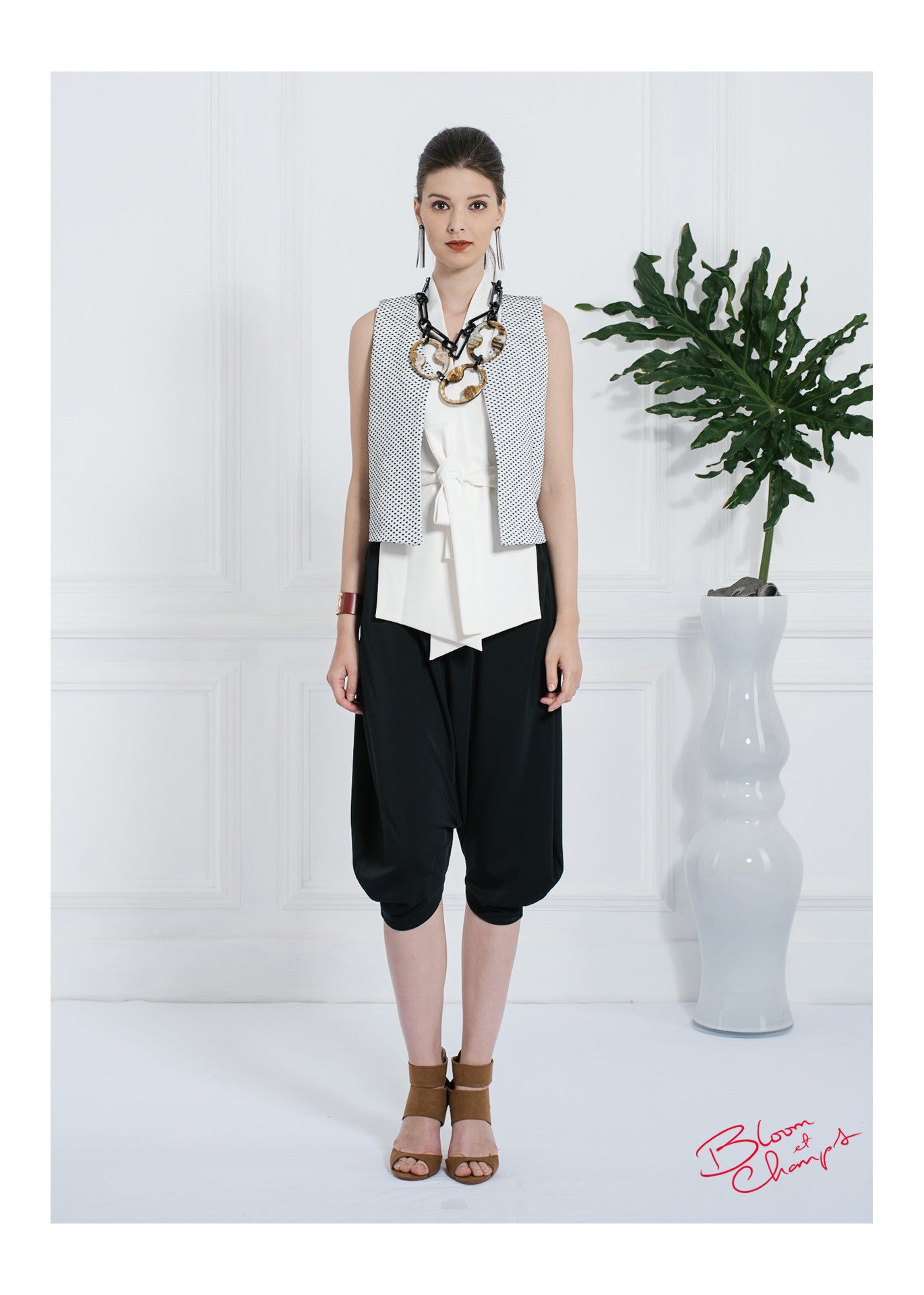 AK Sleeveless Vest Top