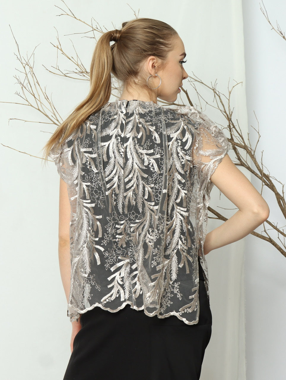 Bloom et Champs Top Tile Emas