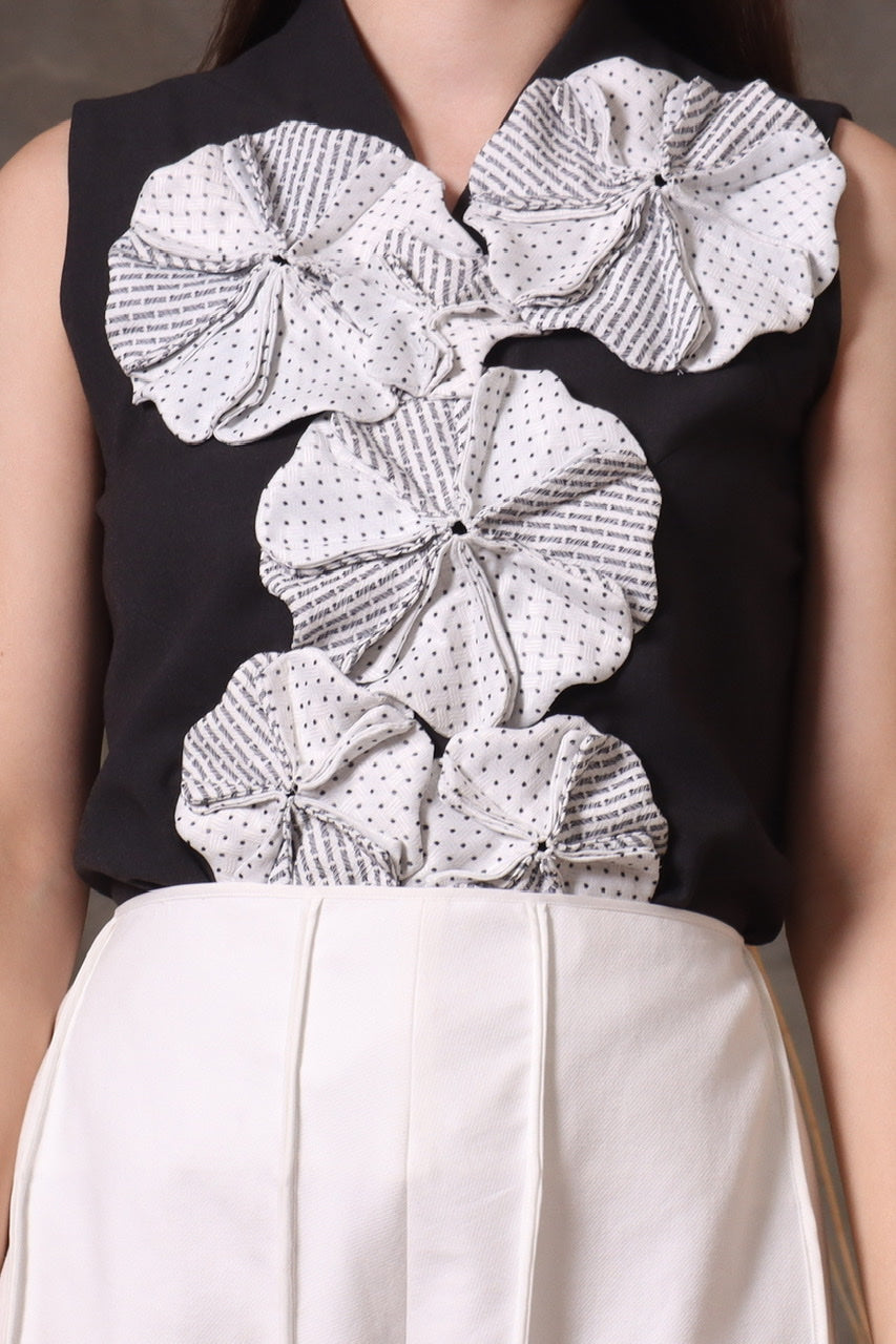 Bloom et Champs Top Bunga Tempel