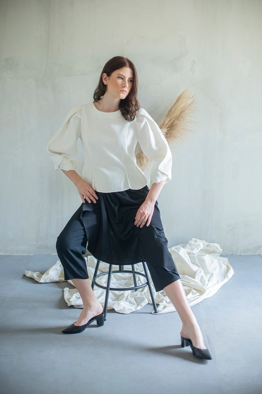 Top Tangan Balon Putih