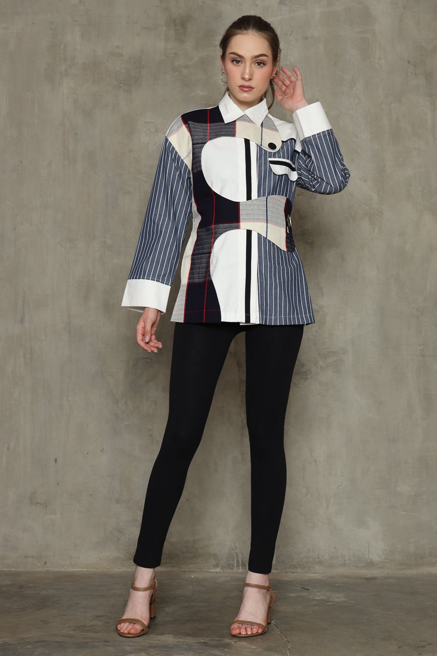 Bloom et Champs Kemeja Lengkung