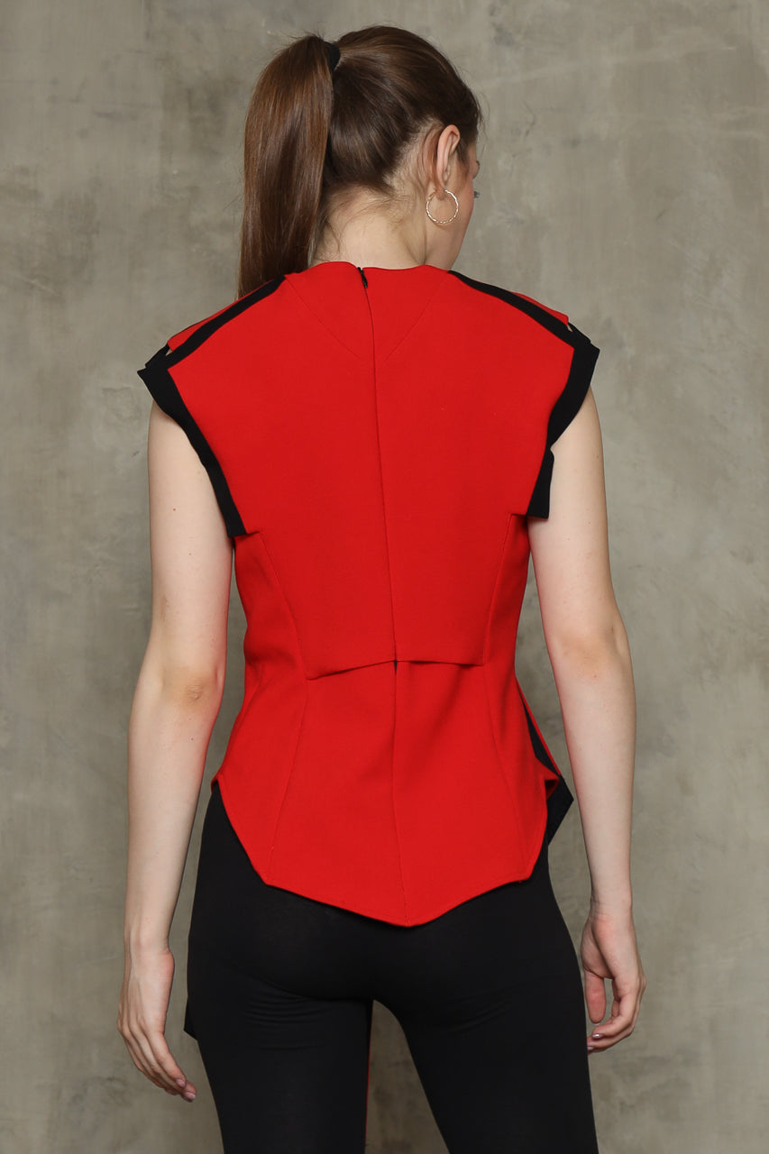 Bloom et Champs Tuxedo Top in Red/Black