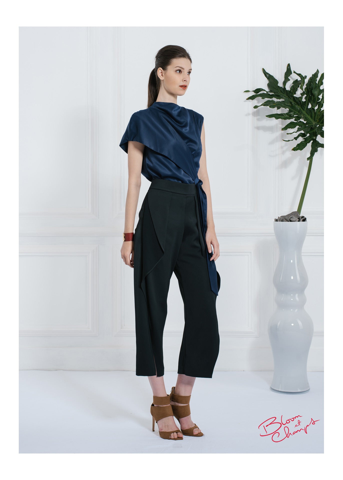 Navy Saul Top