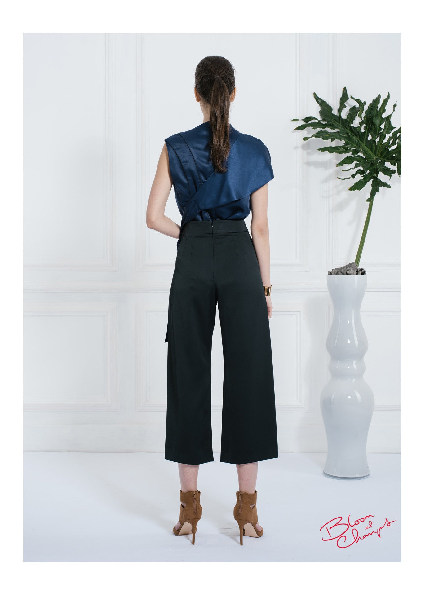 Navy Saul Top