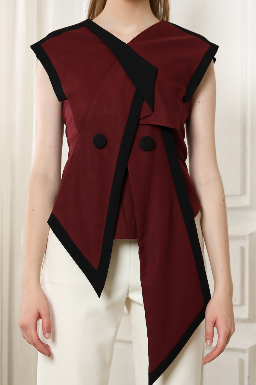 Bloom et Champs Maroon Tuxedo