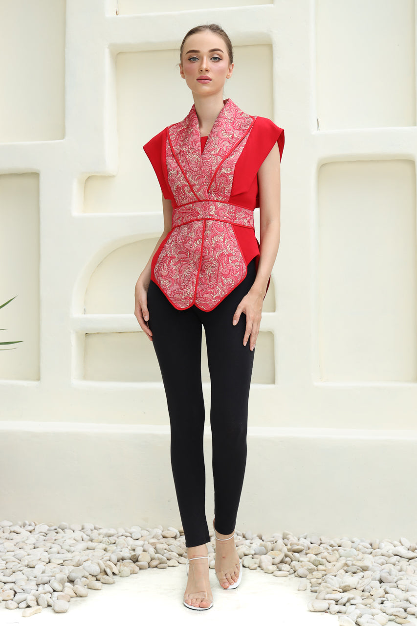 Bloom et Champs Top Kipas Merah