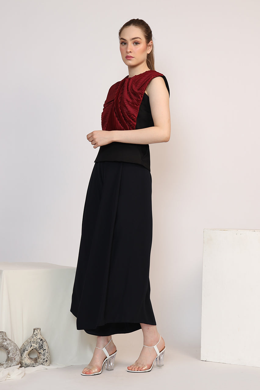 Bloom et Champs Top Ombak Merah