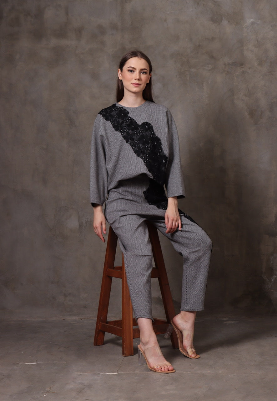 Bloom Lazy Chic Stretch Set