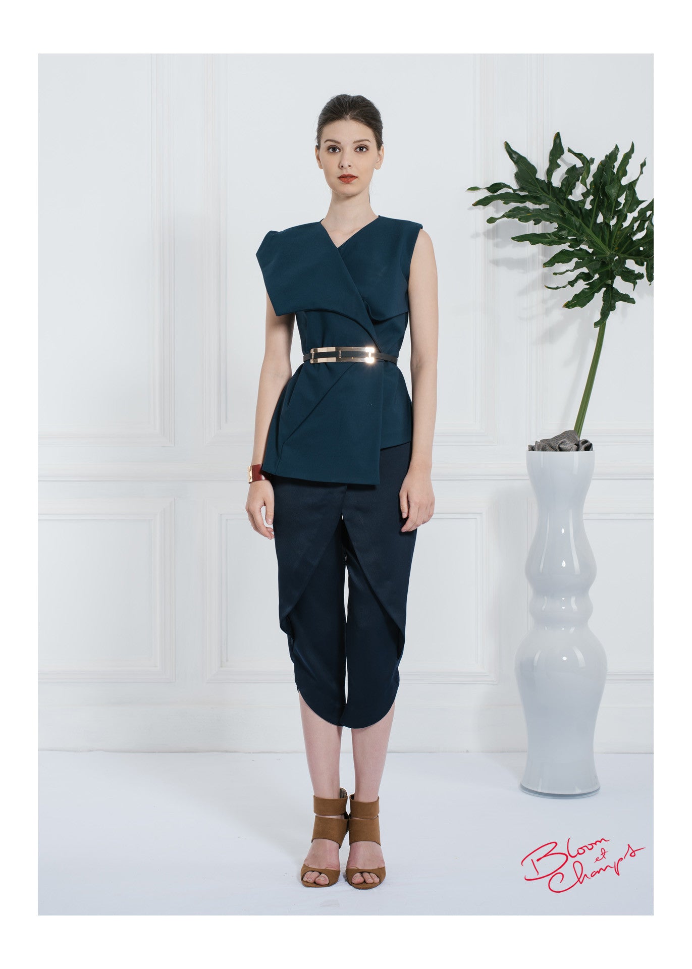 Navy Kaku Top