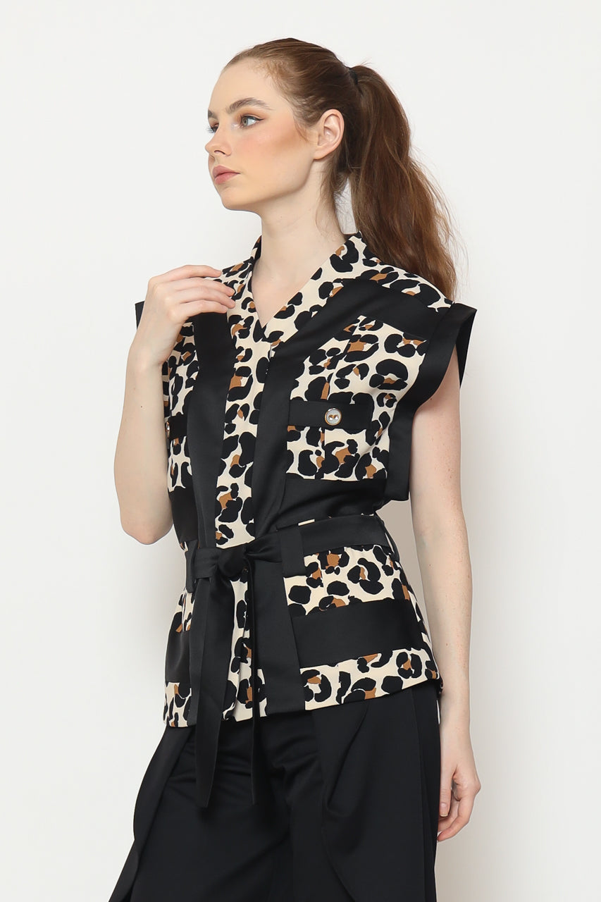 Bloom et Champs Leopard Print Top