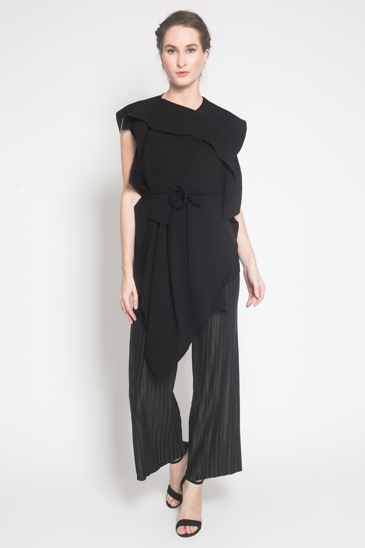 Top Taslim Tali Hitam